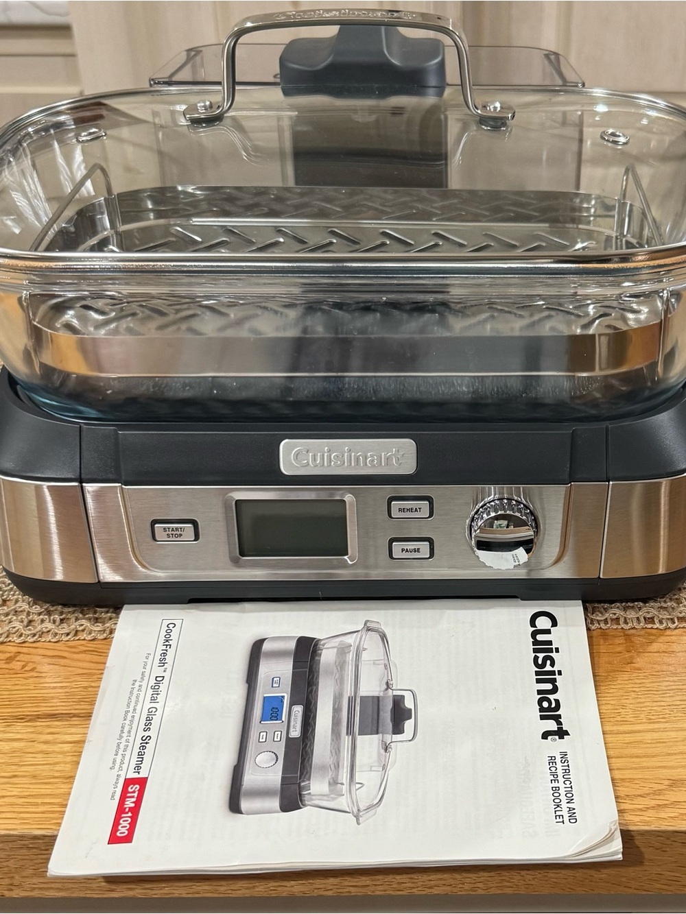 NWOT Cuisinart electric steamer